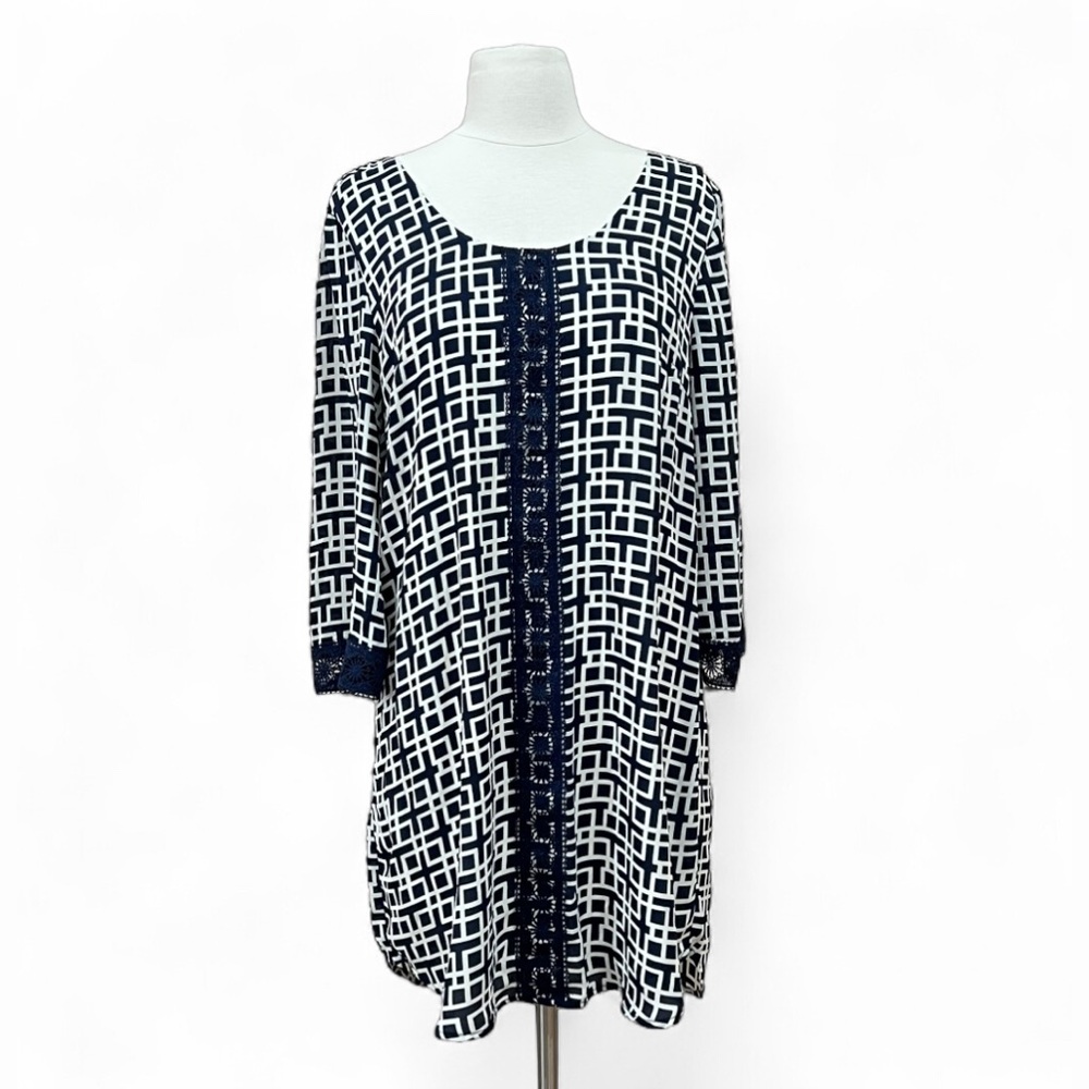 Alya Navy Lace Ivory Geometric Dress Size Medium